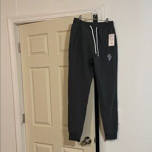 Men's Gray Jogger Sweatpants with White Drawstring